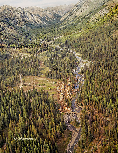 Paint Your Wagon No Name City aerial views photo by Gildemeister of